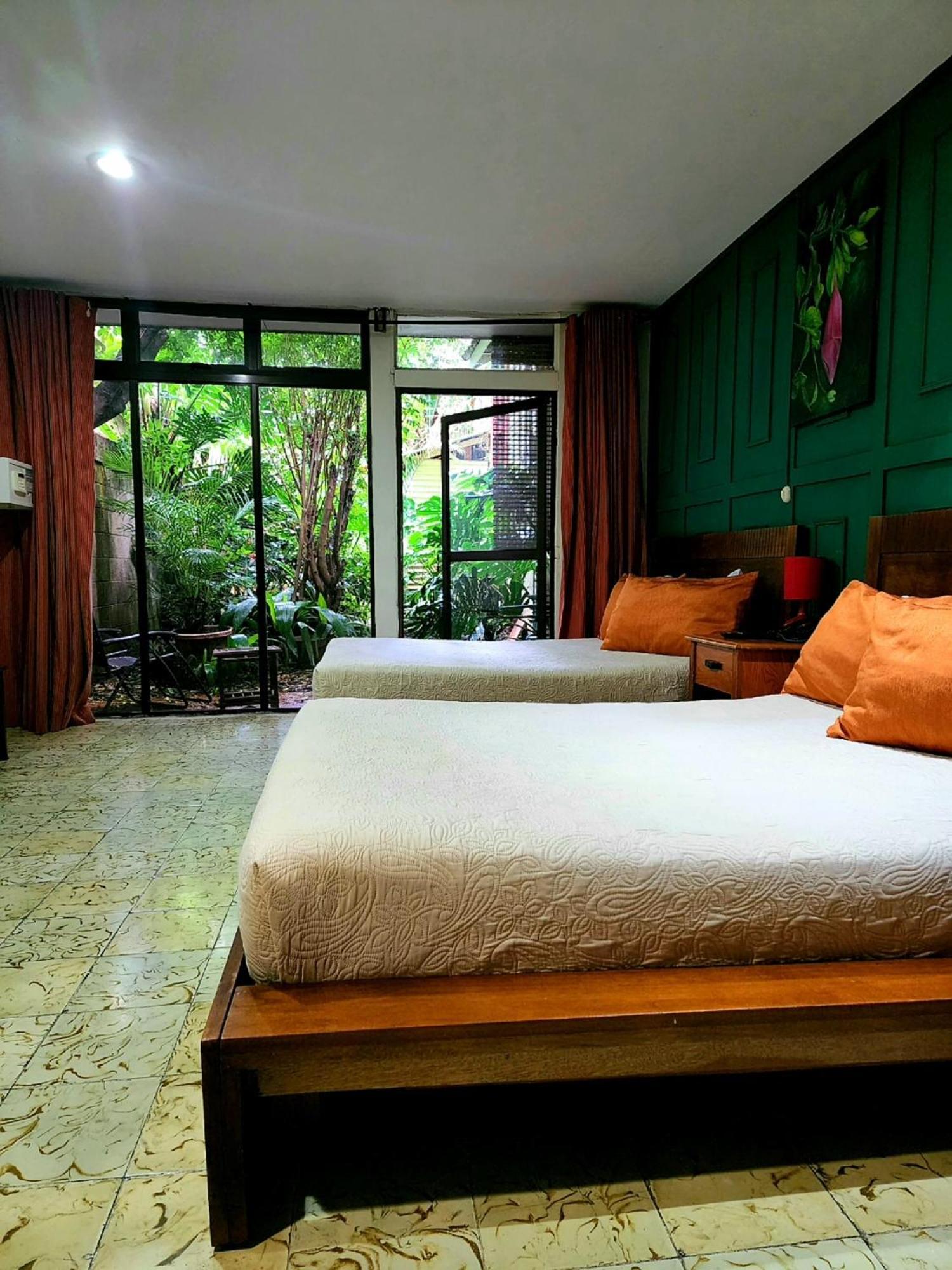 Hotel Aranjuez San José Szoba fotó